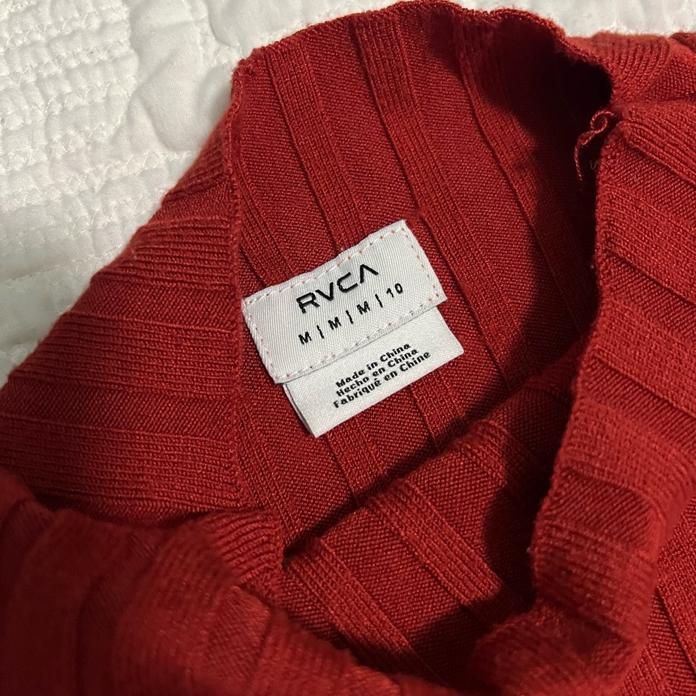RVCA Ribbed Red Sweater Dress Size Medium - Picture 3 of 3